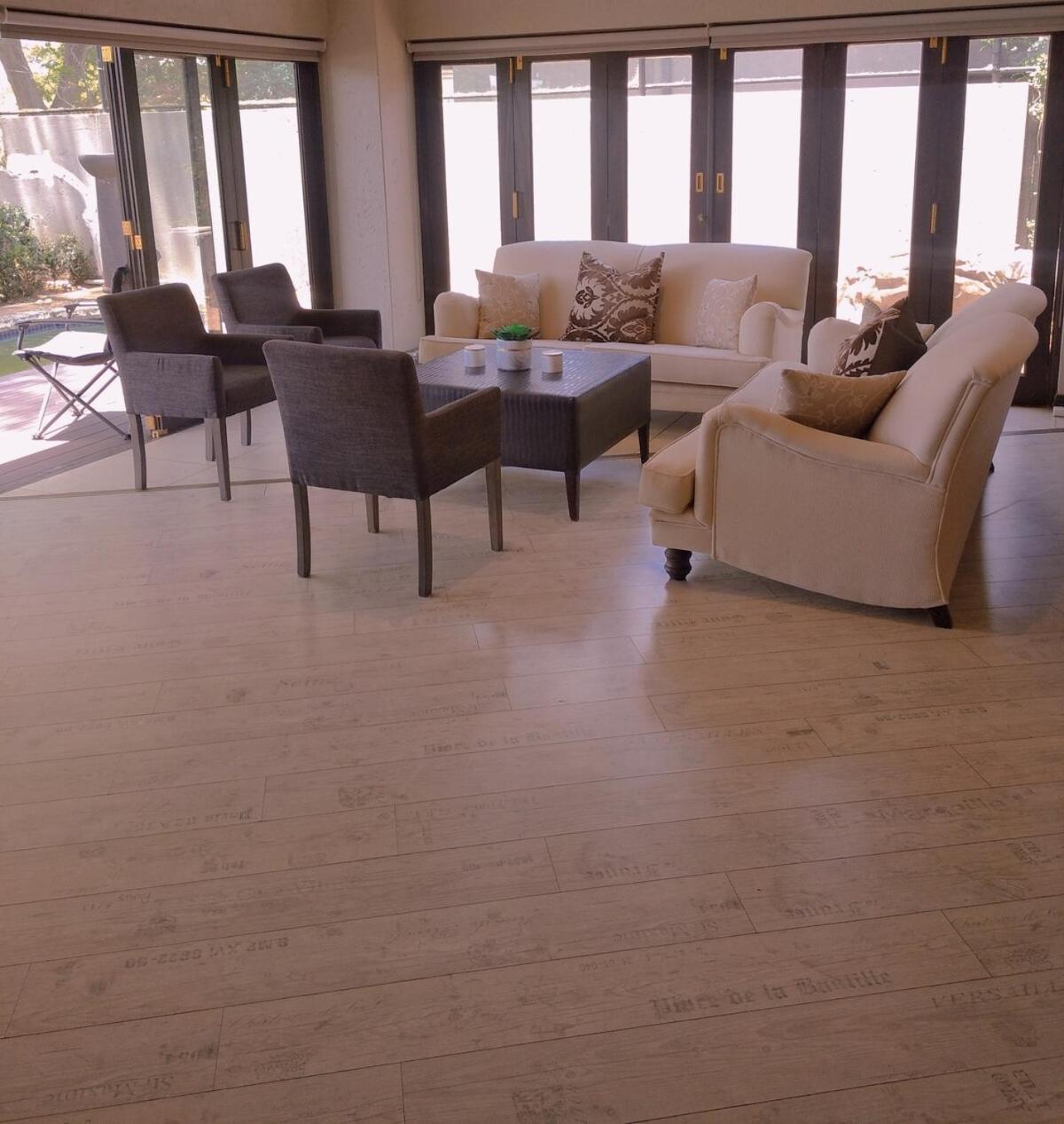 Pecanwood Relaxing Villa 5 Bedroom With Pool Hartbeespoort Exterior photo