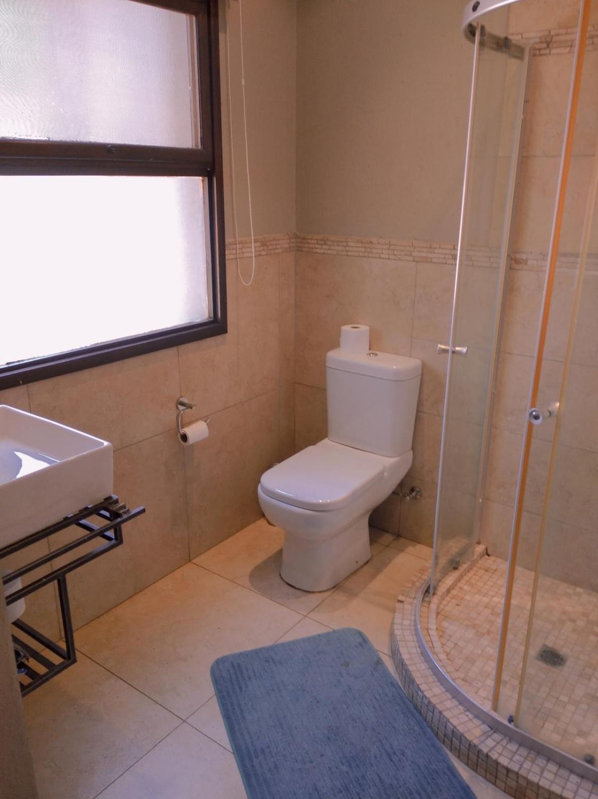 Pecanwood Relaxing Villa 5 Bedroom With Pool Hartbeespoort Exterior photo